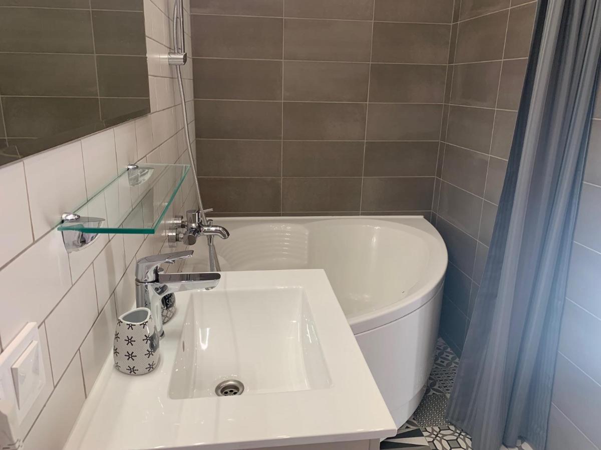 Aquagate Jurmala Apartment Luaran gambar